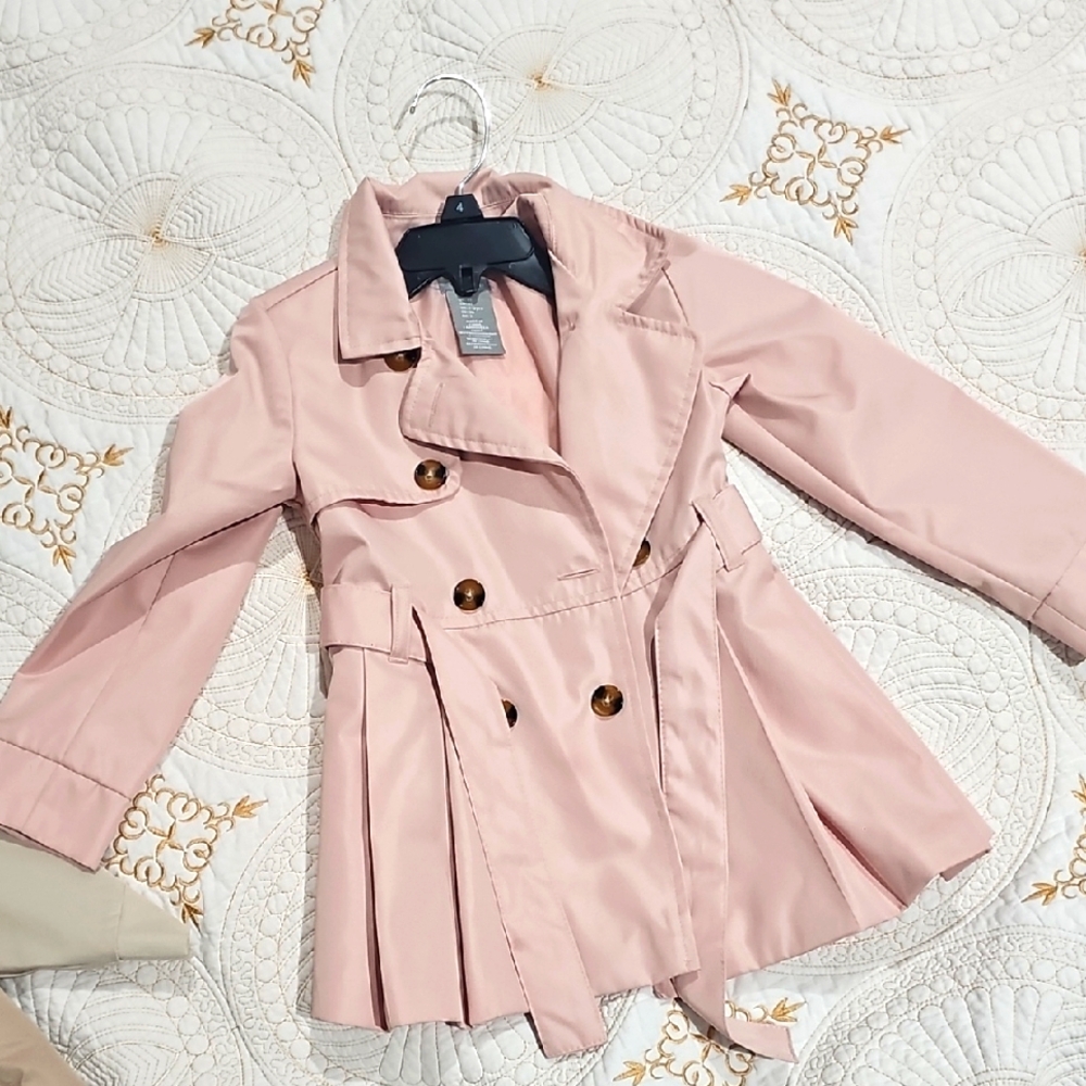Soft Pink Double-Breasted Pea Coat with Notched Lapel